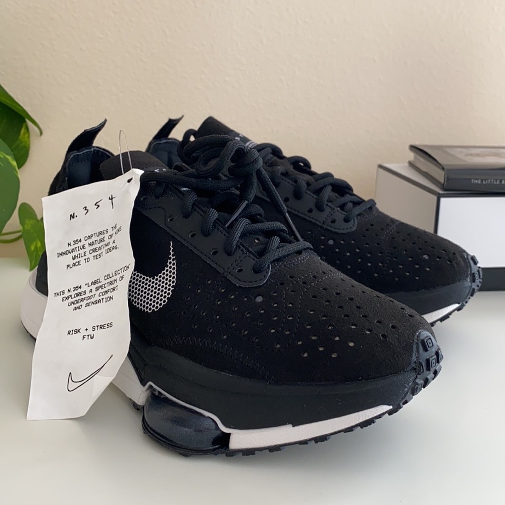 New Nike Air Zoom Type black suede sneakers - Picture 4 of 7